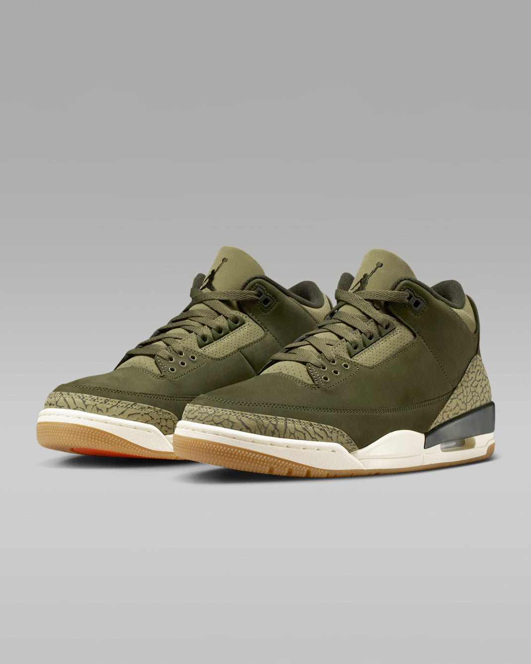 Air Jordan 3 Retro 'Medium Olive'
