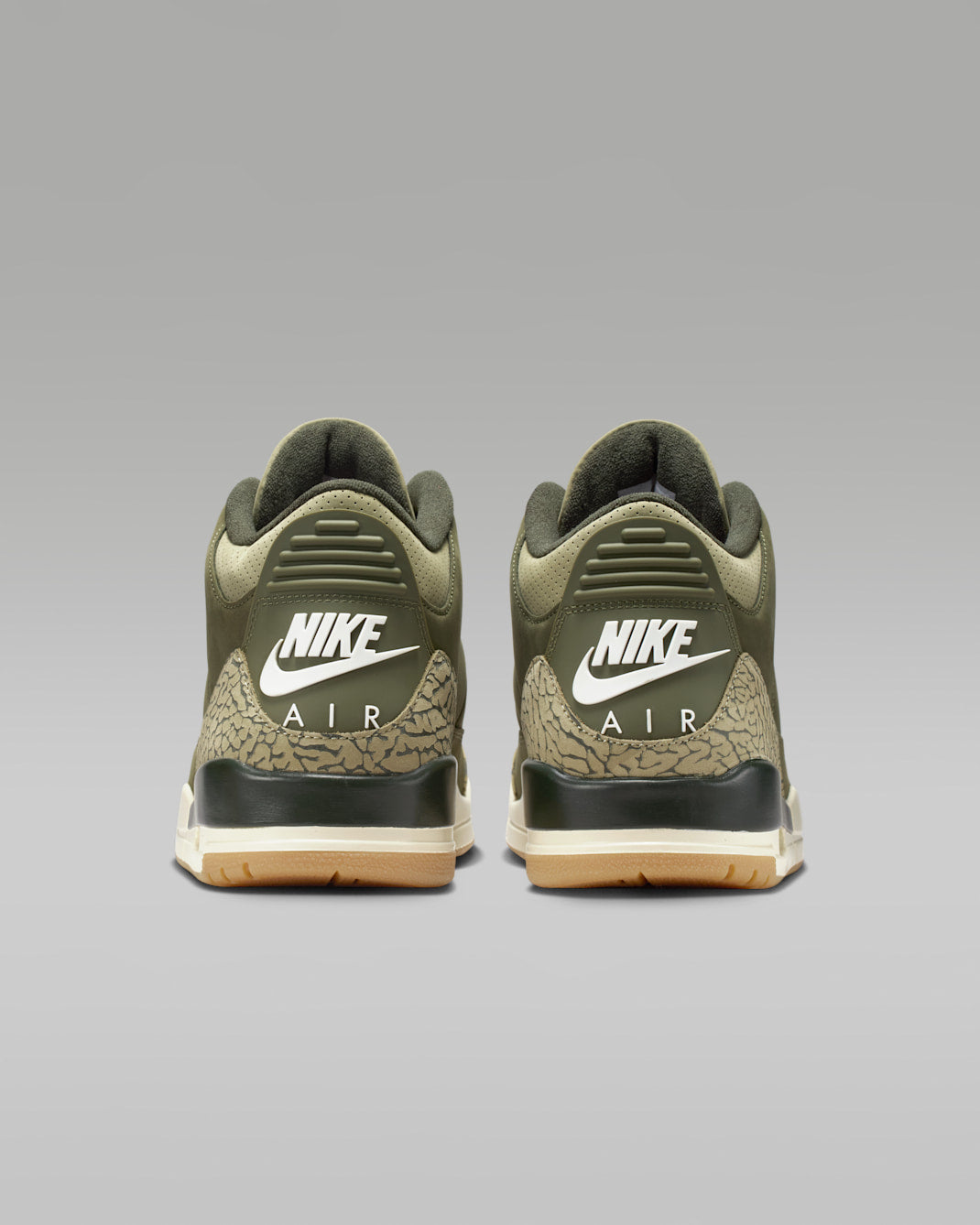 Air Jordan 3 Retro 'Medium Olive'
