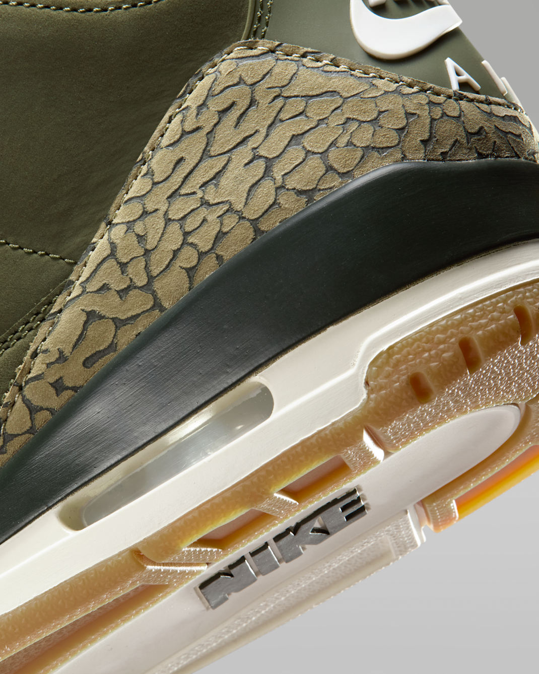 Air Jordan 3 Retro 'Medium Olive'