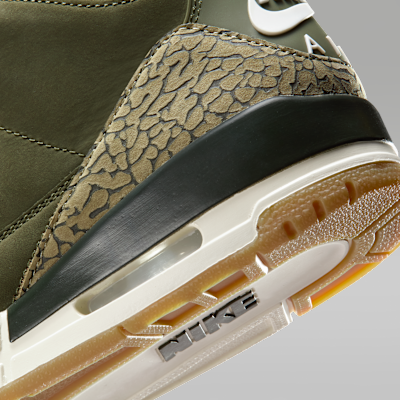 Air Jordan 3 Retro 'Medium Olive'